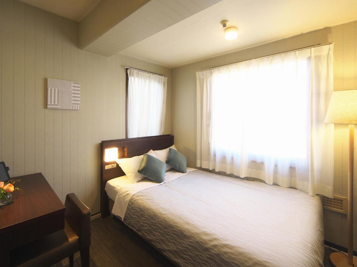Yokohama Heiwa Plaza Hotel
