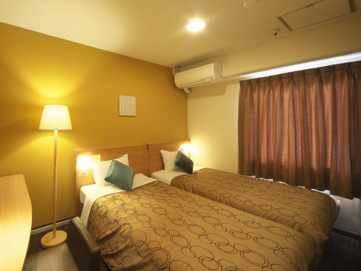 酒店 Yokohama Heiwa Plaza 3*